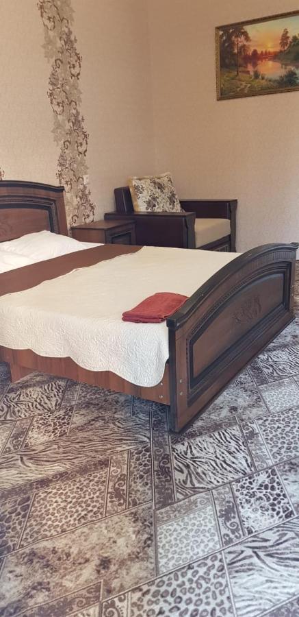 Arins-Park Otel Otradnoe Dış mekan fotoğraf