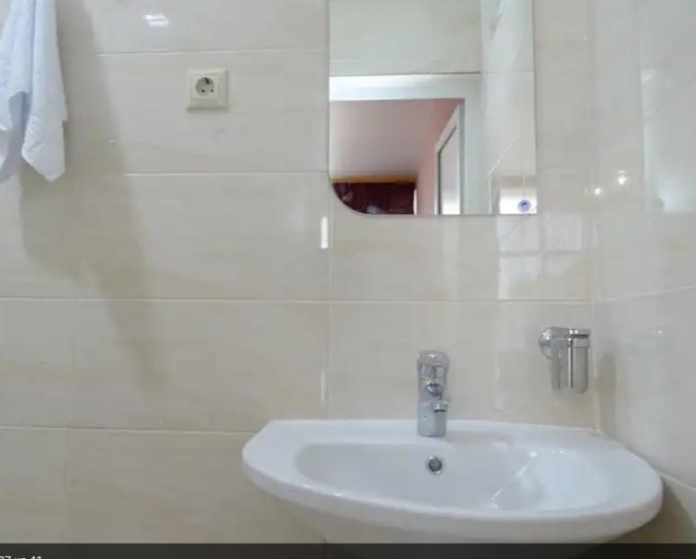 Arins-Park Otel Otradnoe Dış mekan fotoğraf